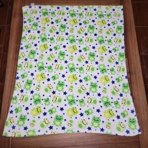 Cutie Pie Fleece Infant Blanket: Green Frogs & Blue Stars 30" X 36"